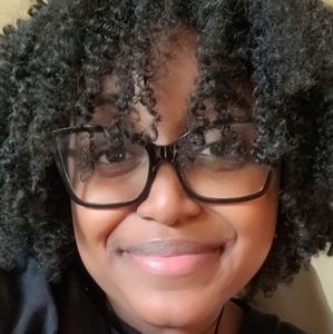 Meet your Posher, Latrina